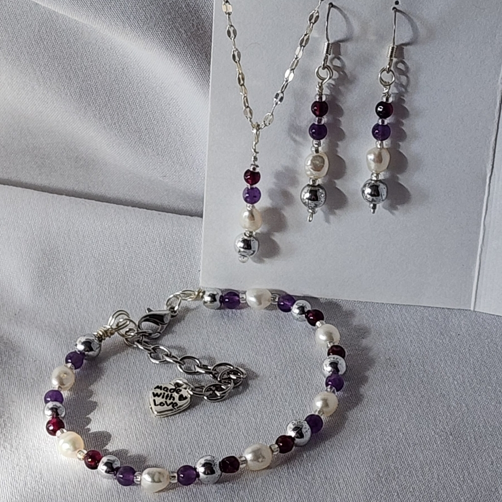 Handmade GENUINE Garnet, Amethyst and Freshwater Pearl Jewelry SET
